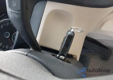 2010 Volkswagen Eos Komfort из США, поврежденный, VIN WVWBA7AH4AV024809